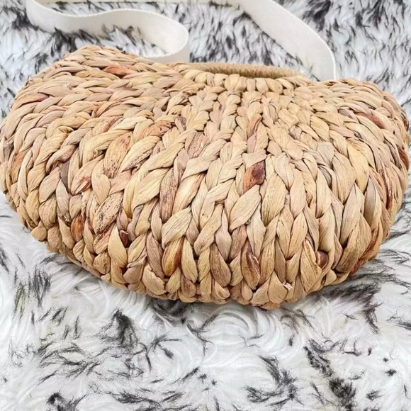 GAP Boho Straw Bag Circular Handle Striped lining Half Moon Beach - Picture 5 of 5